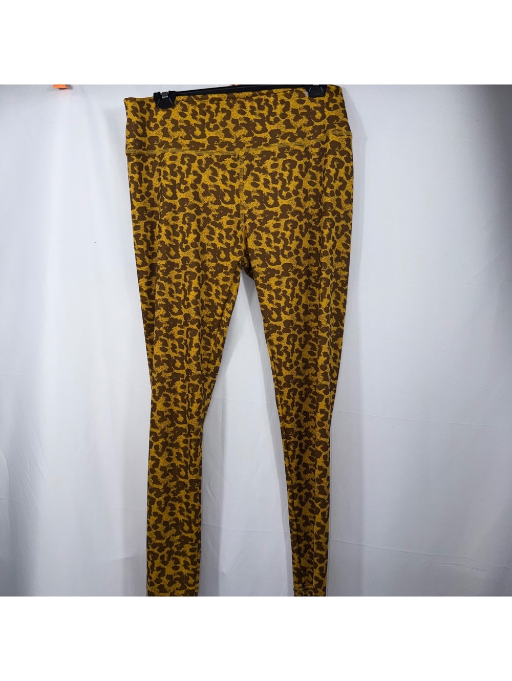 Leopard Print High Rise Leggings L/XL